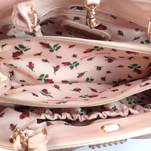 Betsey Johnson Pearl of a Girl Creme Dot Satchel Shoulder Bag Hard to Find! - Picture 6 of 16